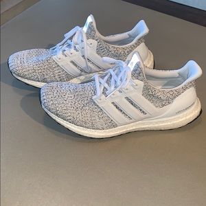 Adidas Ultraboost Mens 10 1/2
